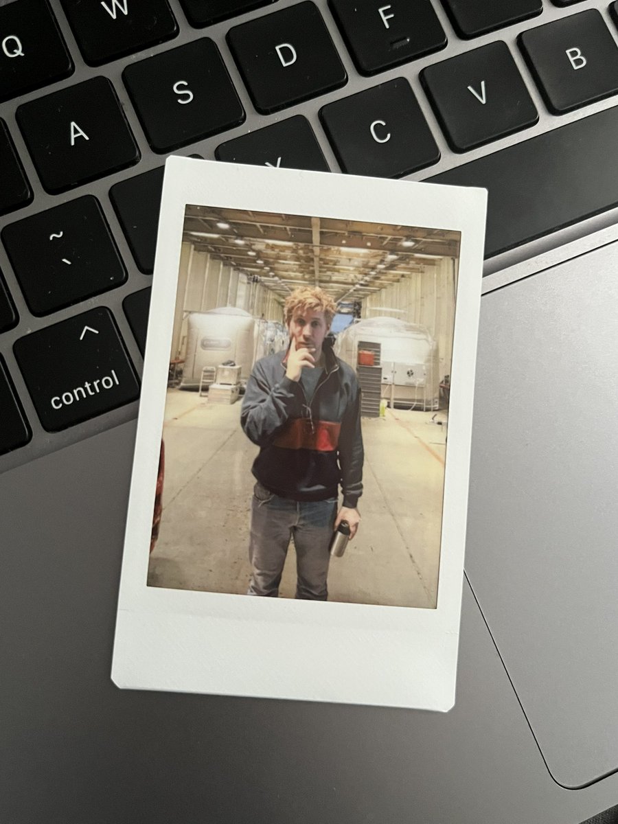 emssofa's tweet photo. RYLAND GRACE POLAROID YOU ARE MINE https://t.co/A1QRpuAm49
