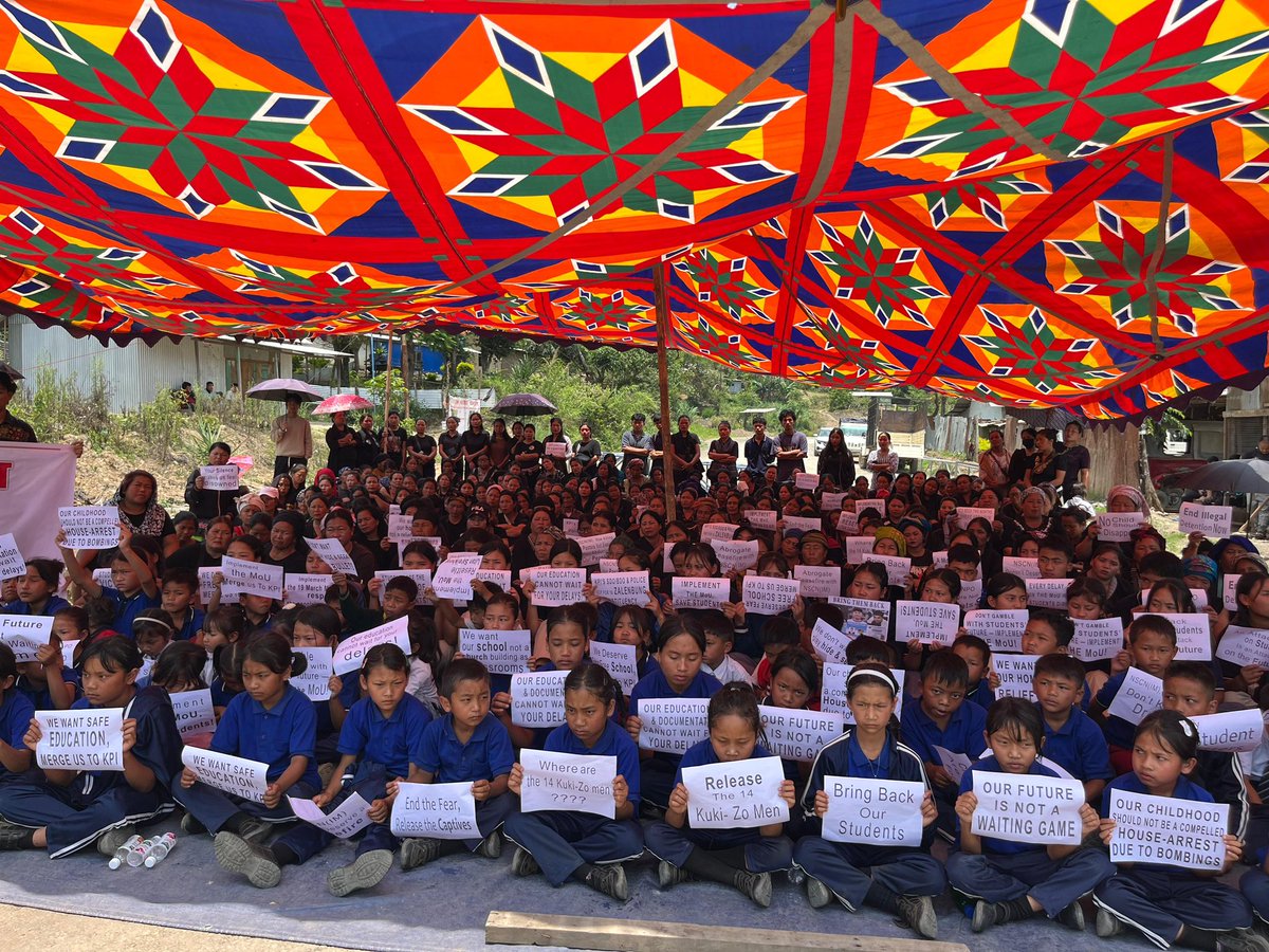 Beck_Eimi's tweet photo. #Manipur
The KSO and KWU,Ukhrul,under the aegis of the WCKCSOs-Ukhrul,organised a sit-in protest condemning the continued injustice and targeted persecution faced by the Kuki community.

The protest strongly denounced
the failure to implement the MoU signed on 19 May.
The illegal abduction of 3 students and 11 Kuki villagers from Taphou Kuki Village,Senapati,by NSCN-IM operating under the facade of SDSA.
The systematic attacks,intimidation, and persecution of Kukis in Ukhrul and Kamjong districts.

The continued silence and inaction despite repeated appeals have only deepened fear and insecurity among innocent civilians. 
Students,women,and civil society members united in demanding the immediate and unconditional release of all abducted civilians,strict implementation of the agreed MoU, and an end to all targeted aggression against the Kuki people.

#ManipurViolence
#TangkhulWarCrimes
#TangkhulTerrorist

@PMOIndia @HMOIndia @MIB_India
@PIBHomeAffairs @MinorityPIB @aajtak
@ZeeNews
@indiatvnews @DDNewslive
@News24
@Resonant_News
@CNNnews18
@ndtvindia
@NewsNation @RepublicBhart
@ANI
@ABPNews
@News18India @TOlIndiaNews
@PTI_News @airnewsalert
@BBCIndia @TimesNow @NIA_India @adgpi