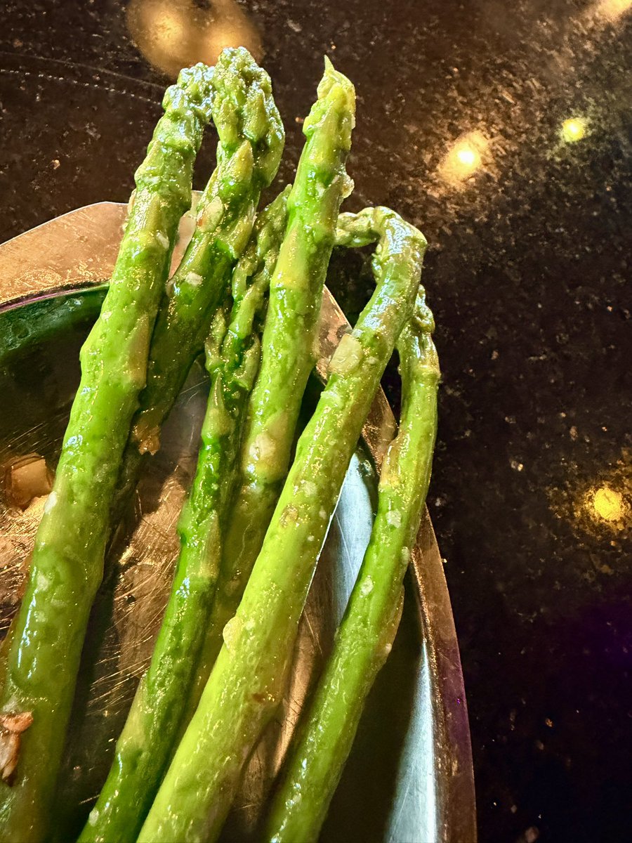 TheCuisineist's tweet photo. Stoped into @viabrasilvegas to meet with our friend and owner Ann Gomes for and upcoming piece for @chiccompassmag .  It’s always a pleasure and you certainly won’t leave hungry! @cuisineist #viabrasil #summerlin #lasvegas Photo Scott Harris #chiccompassmagazine https://t.co/IjXFeAFO4J
