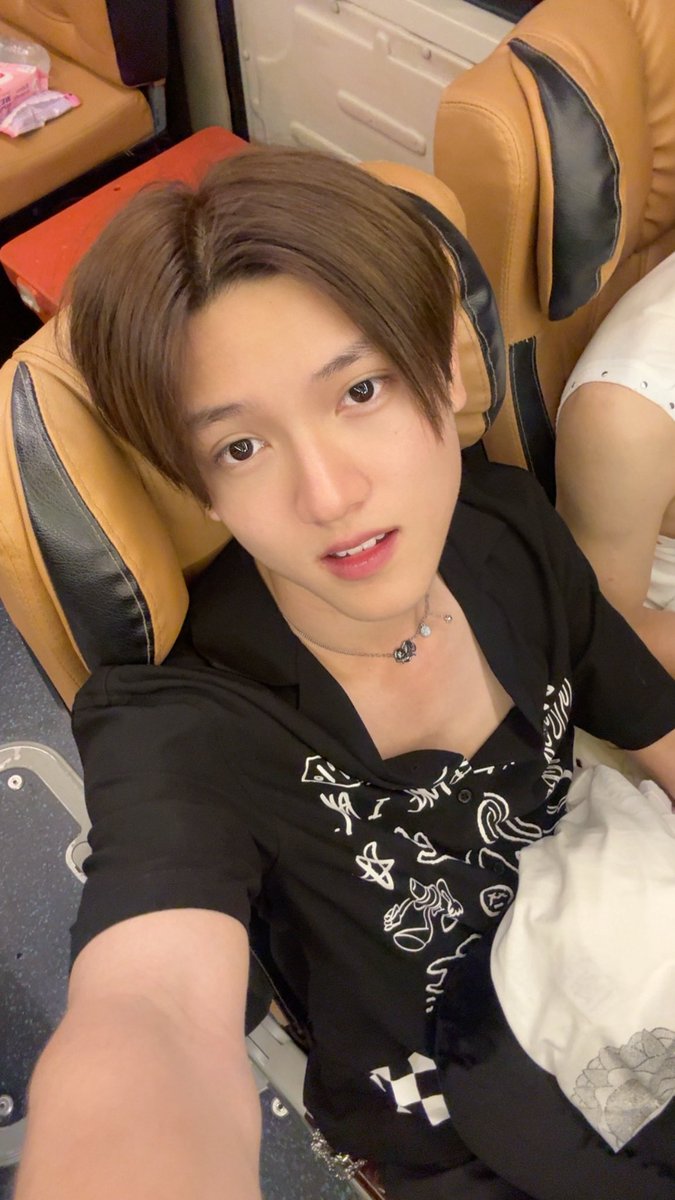ชีสที่ชอบพิมพ์ อิอิ tweet media