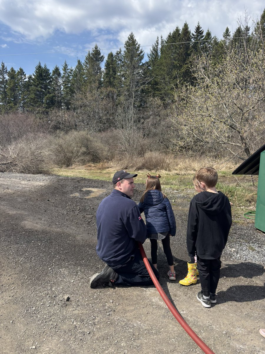 Kingston Fire & Rescue tweet media
