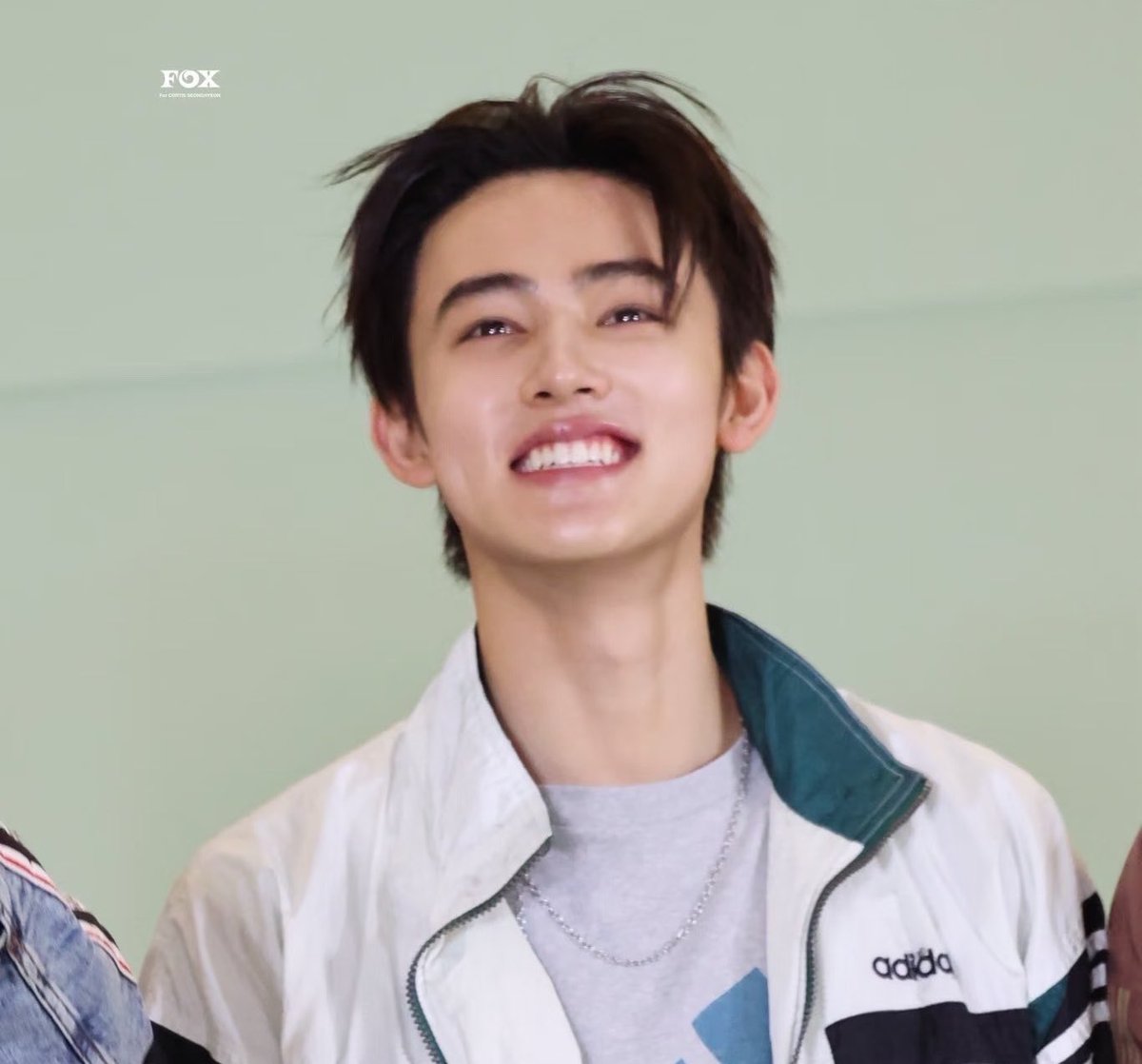 현이✮ tweet media
