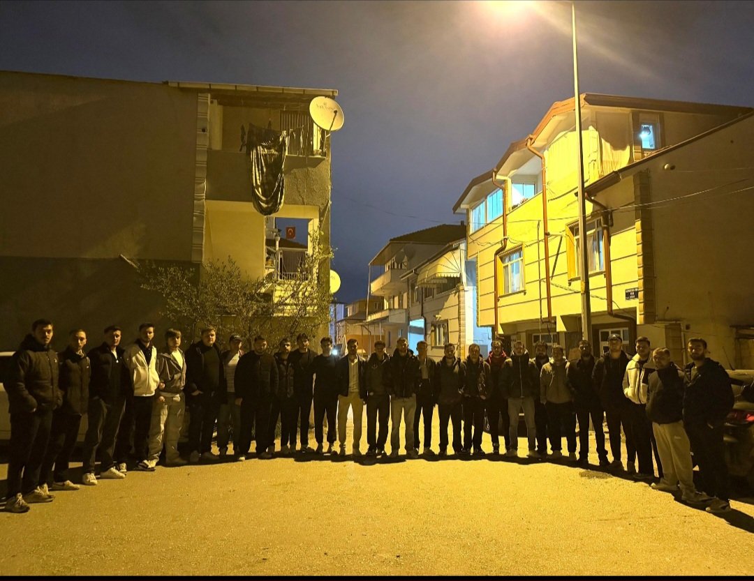 GunaydCag's tweet photo. @uAUNISakarya seneye görüşürüz ayaaaa;) https://t.co/8FbgzfTD8m