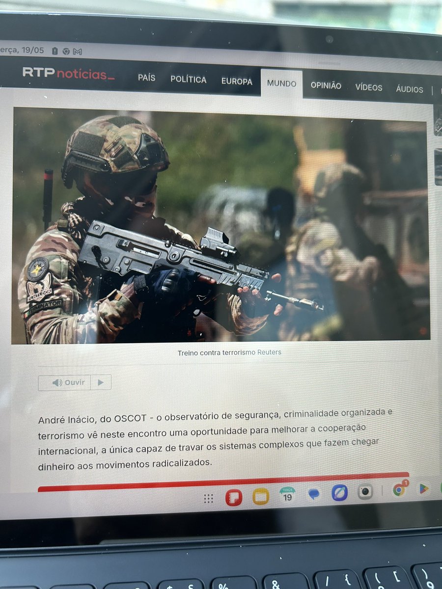 andreinacio_1's tweet photo. Ontem na Rádio Antena 1, sobre a cimeira do G7 e a problemática do financiamento do terrorismo. https://t.co/5Ctqd6AYxC
