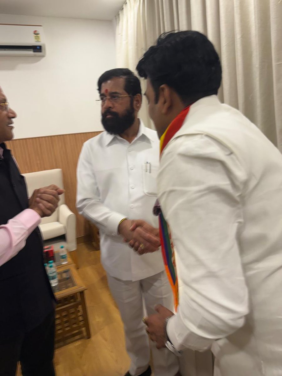 NILESH KUMAR SURANA JAIN हिंदू शेर tweet media