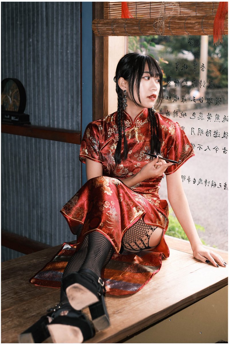 _karin_220's tweet photo. チャイナが似合いすぎた女です（過去?） https://t.co/xcerw3oayY