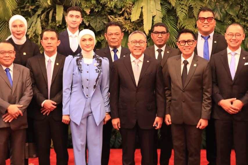 Lambe Saham tweet media