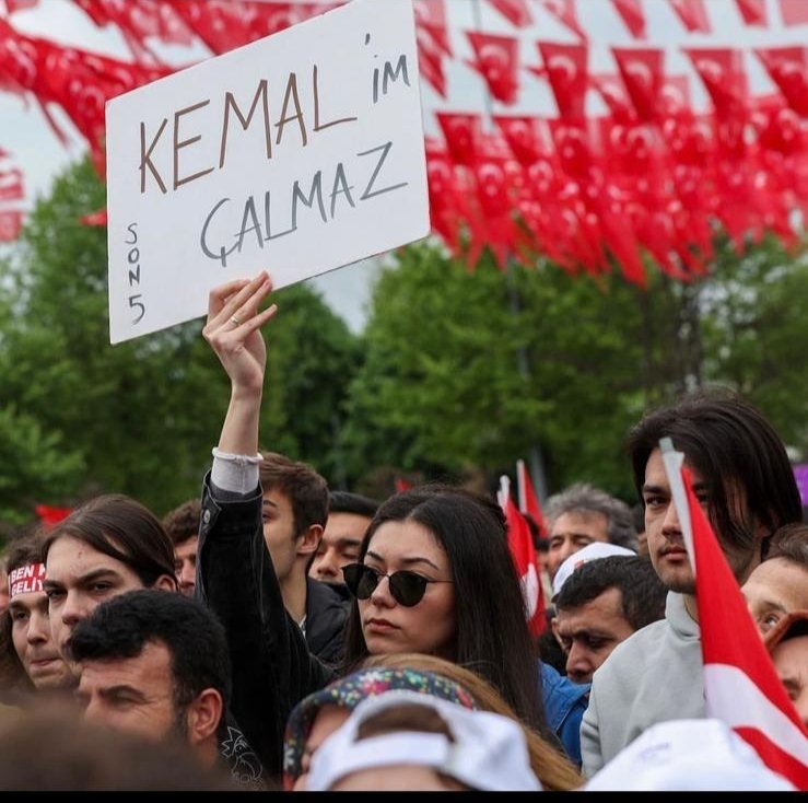 Özüm Özdemir Alevi tweet media