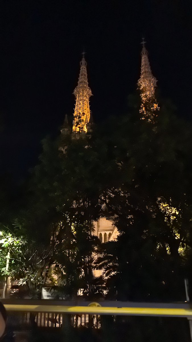 borbie's tweet photo. night city tour 🚍🌌🤍 https://t.co/7Nor2V8u0D