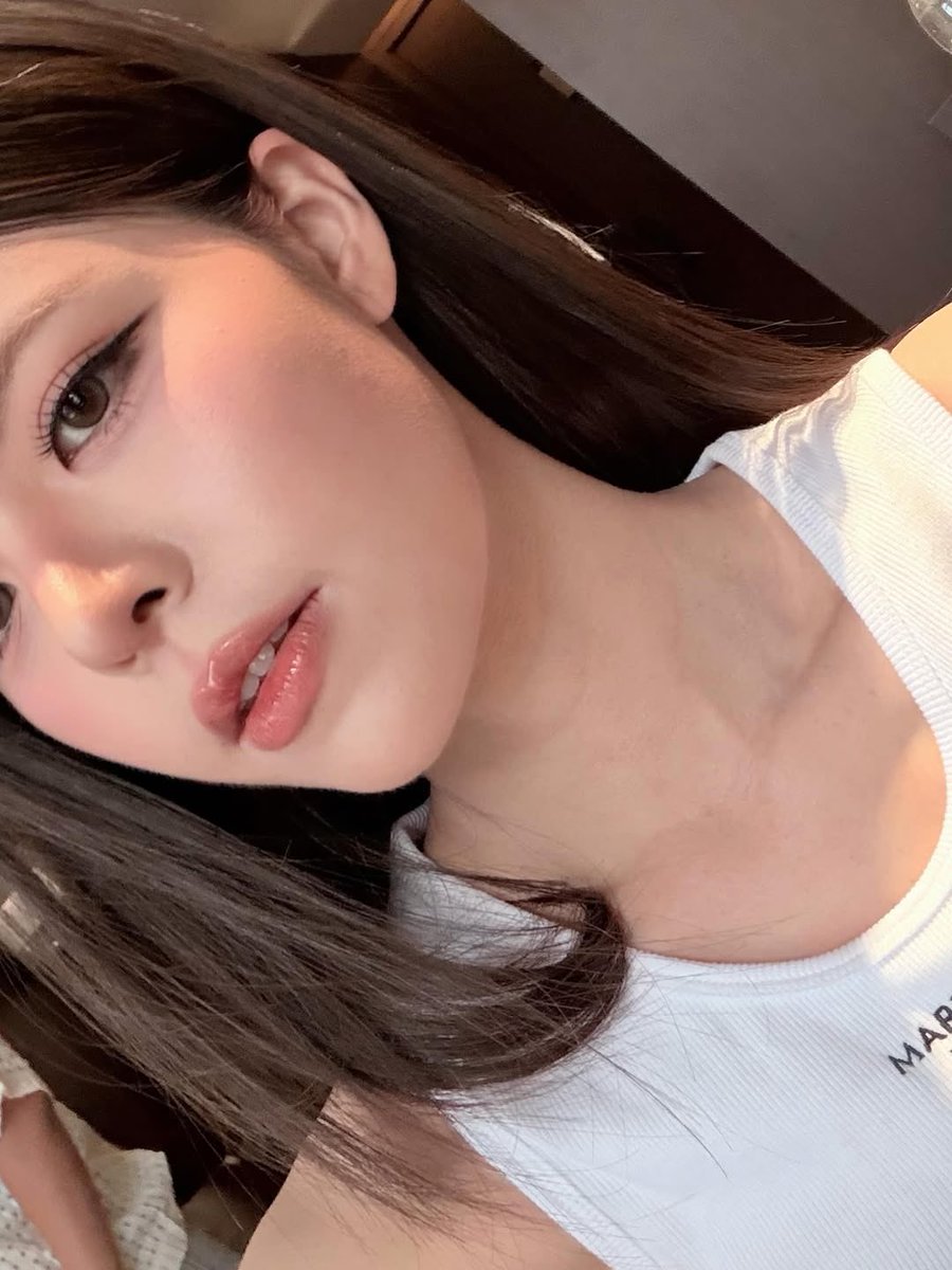 FAY OFFICIAL tweet media