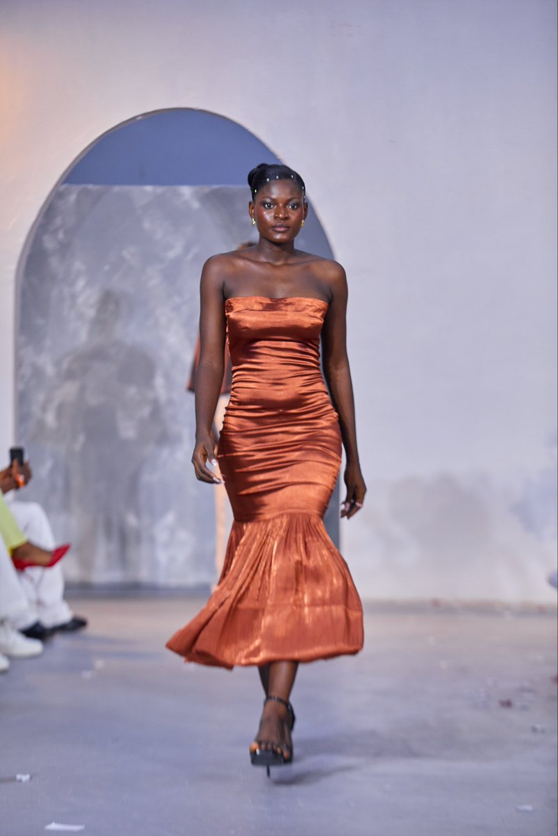 Ozma Couture tweet media