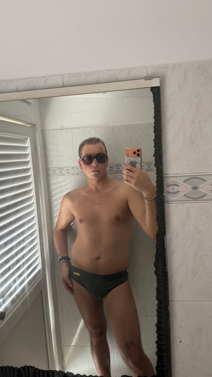 gegmo03's tweet photo. 🌊 😚
@official_gay_it @GayAmateursProd @FapHouseGay @ItaliaFun4gay @GAYITALIANMEN @gayitalia @BonItaliani @BondageMan2022 https://t.co/gqj35VNC9O