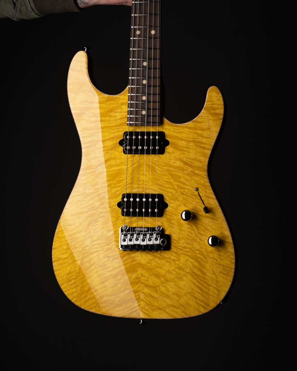 Suhr Custom tweet media