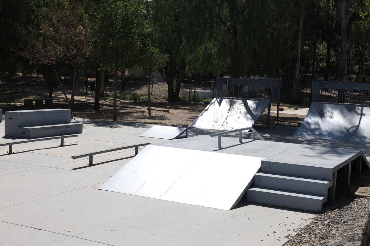 MaceSport1's tweet photo. #COMUDELeón Alta inversión en el Parque Chapalita.

@ComudeLeon
@isaac_pina

https://t.co/EQGA069n5a https://t.co/jB5OvfocBj