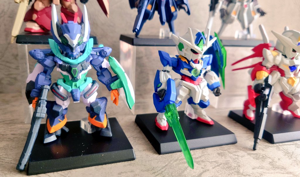 souakasha's tweet photo. FW GUNDAM CONVERGE #29

・ダブルオークアンタ
・GFreD
・ガンダムTR-6［ウーンドウォート］
・ガンダムTR-6［ヘイズルⅡ］
・メッサーＦ０２型
・リボーンズガンダム

半年ぶりの通常弾、クオリティ高くテンション上がります。
懸念してた塗装も問題なし。

30弾も楽しみです。

#ガンダムコンバージ https://t.co/8TsYKcbRFh