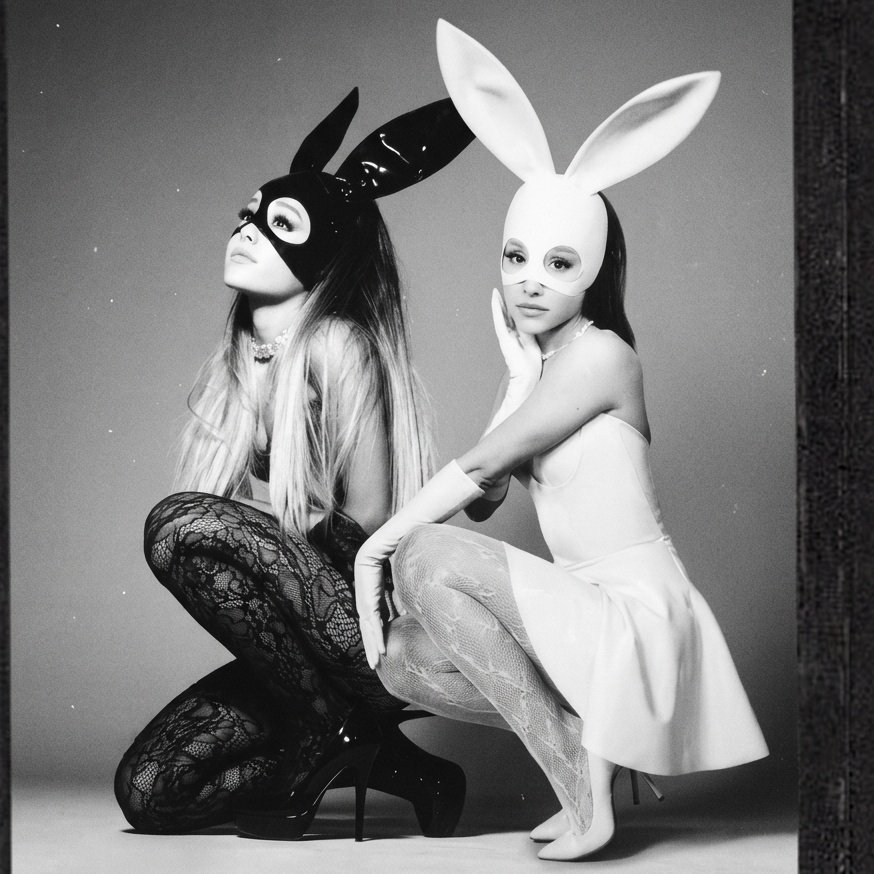 luanxzin's tweet photo. ten years dangerous woman by ariana grande. https://t.co/uQiiwO6guJ