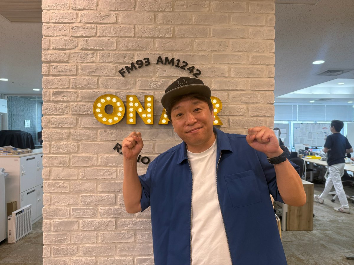 ホリ tweet media
