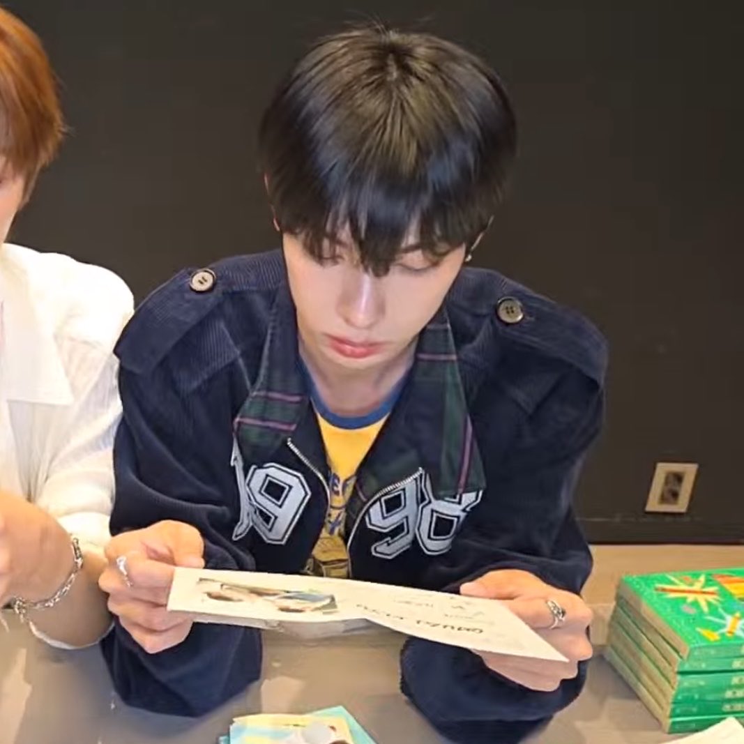 참깨 tweet media