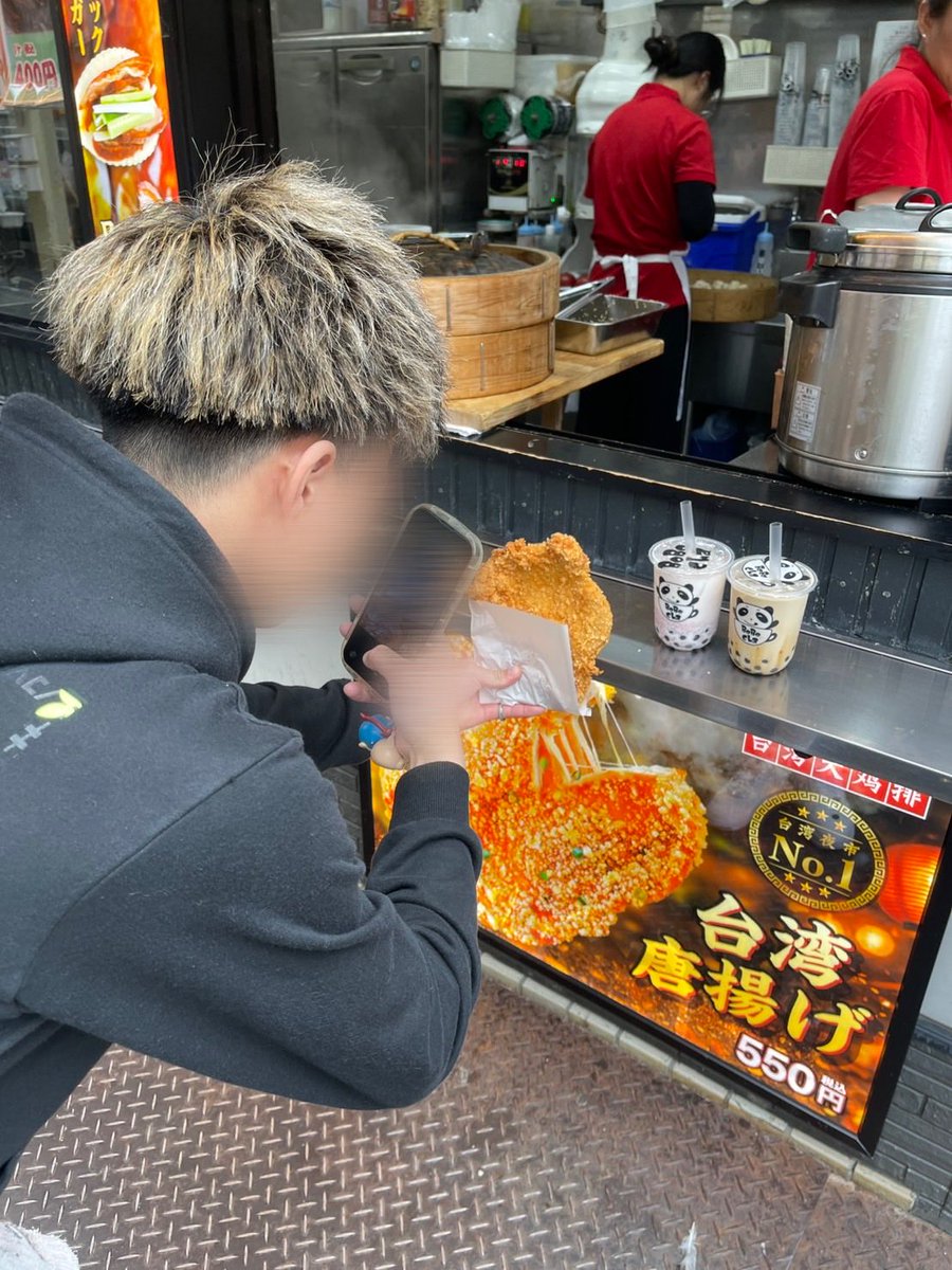 y03kun's tweet photo. 女より男なんだよなぁ
最近一人が寂しい。彼氏欲しいなぁ〜🤔
#いいねでDM https://t.co/nIkTMg5tQc