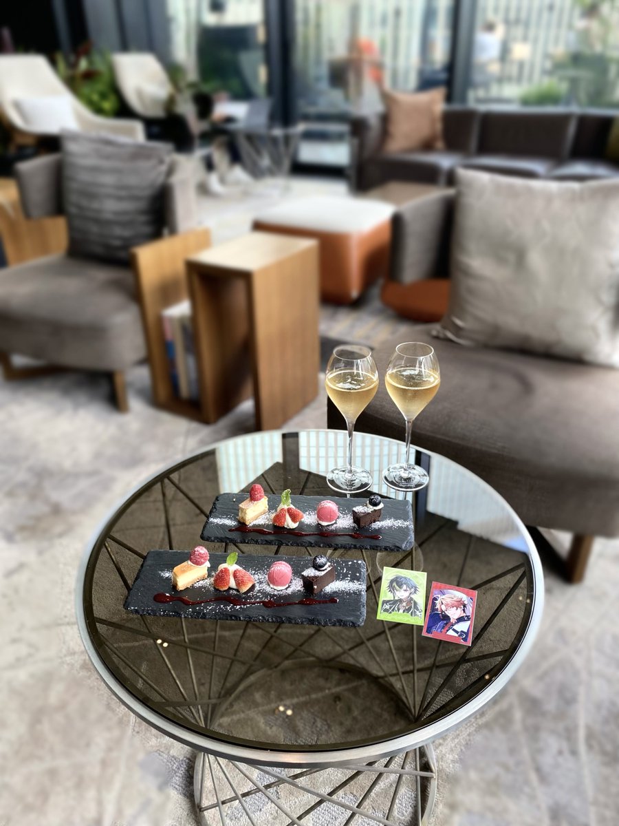 Srfkn12's tweet photo. 🥂♡ https://t.co/UuQ17p9C7Y