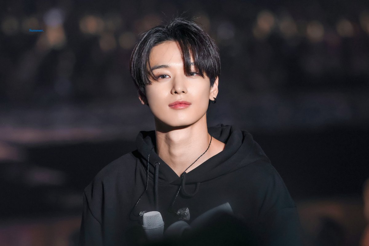 주말 tweet media