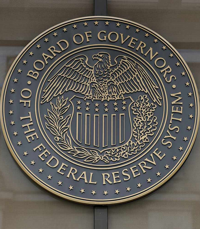 Frax's tweet photo. BIG STABLECOIN UNLOCK: @POTUS issued an executive order for regulators to cut fintech barriers and asked the Fed to evaluate direct access to Fed payment accounts for non-bank fintech + digital asset firms.

Today, @krakenfx is the only crypto firm with a Fed master account. https://t.co/4qTdtAtPhZ