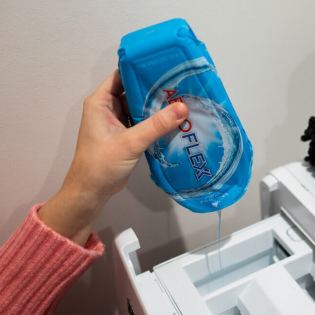 Webpackaging's tweet photo. So much about rigid packaging excludes millions of people living with limited hand mobility. AeroFlexx highlights how the right design can make a daily struggle with arthritis a whole lot easier. #packaginginnovation
https://t.co/xdOgBLjJu1 https://t.co/L3CkFMVSo2