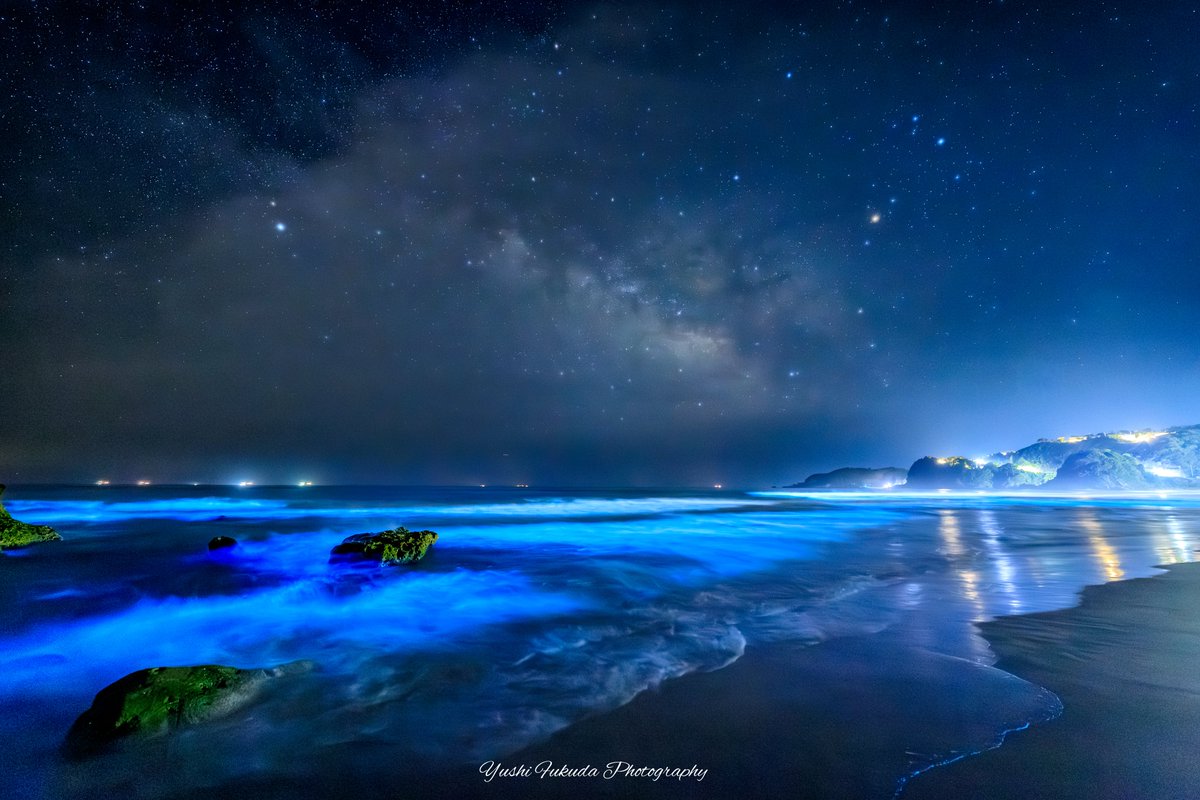 fukuyu0606's tweet photo. 伊豆の天の川と夜光虫が美しかった✨2026.5.17 南伊豆

📸EOS R5 markⅡ
RF14mm F1.4 L VCM

#夜光虫
#赤潮
#天の川
#東京カメラ部 https://t.co/3DWg9hjNsy