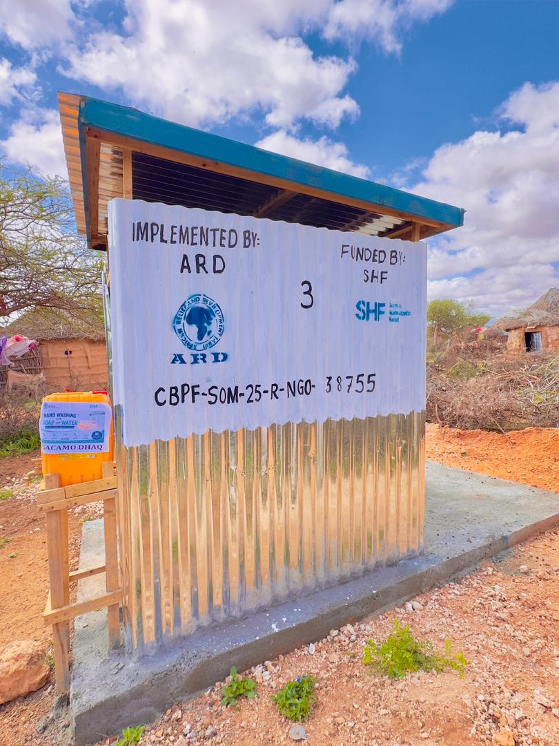ardfeeds's tweet photo. Thanks to @shf_somalia, in response to the communities affected by the droughts, we completed the construction of 14 latrines of which 4 are disability friendly latrines in 3 villages in Hudur District of Bakool region. https://t.co/zm9jifB2Jv