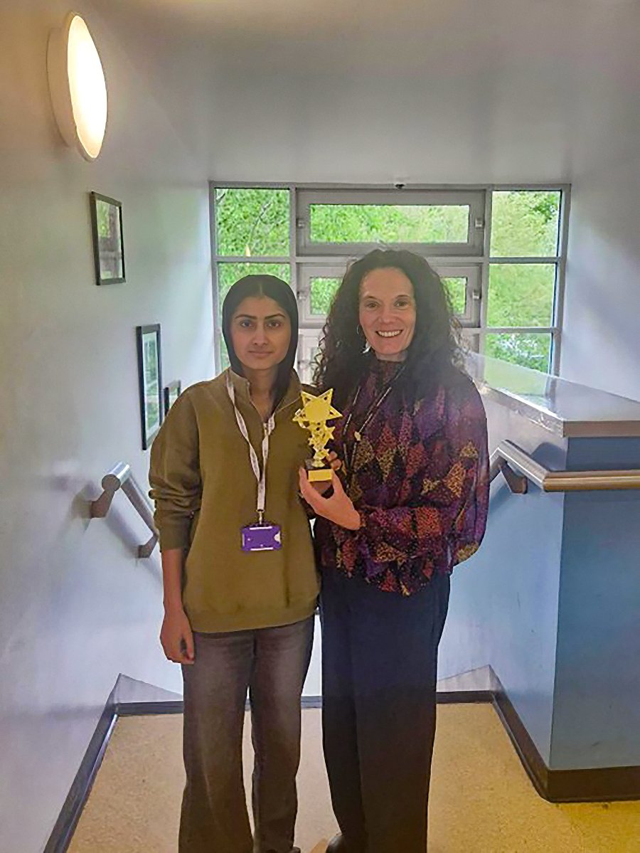 TurtonSixthForm's tweet photo. Congratulations to Fatima for winning the Four Stars Award in Year 13. Dedicated to four students who we have sadly lost over the years, but will always be remembered. https://t.co/HBEBoyA3Ih