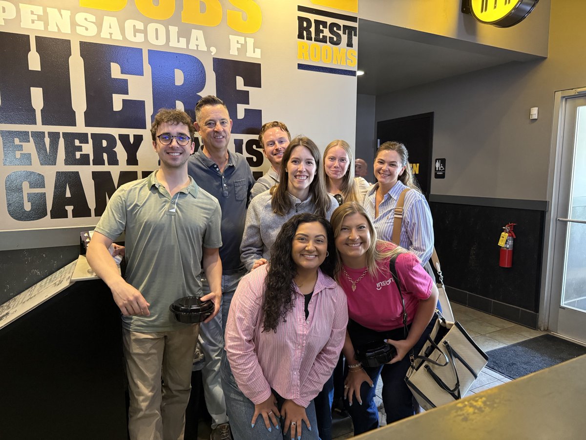 beinginstant's tweet photo. Lunch with the clients, powered by Instant! 💥

We caught up with our clients over lunch at Buffalo Wild Wings and wrapped it all up by using our Instant virtual card right on the Ziosk system. Smooth, fast, and exactly how it should be.

#Company #BuffaloWildWings #InstantCard https://t.co/ivmRlpDoD1
