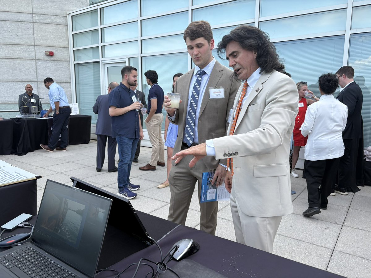 FIUdc's tweet photo. Congratulations to all the universities that presented their research for the @scicoalition on different areas of infrastructure! Science is a highly collaborative effort and seeing universities from across the nation come together for the betterment of our systems is inspiring. https://t.co/D7glnmwzCq