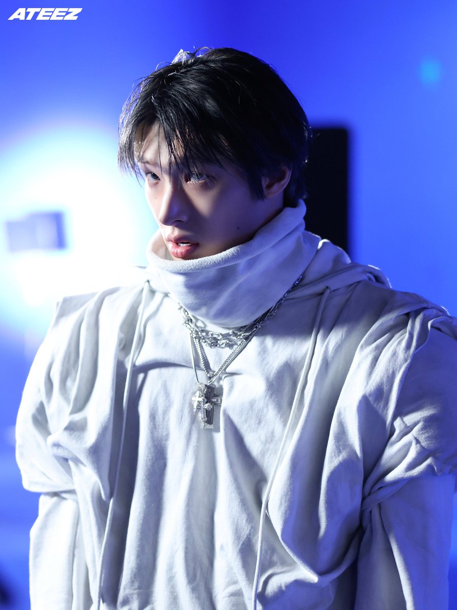 mingitc's tweet photo. ㅤ

𝐌𝐈𝐍𝐆𝐈 민기, 𝐅𝐢𝐱𝐨𝐧.
──────────

ㅤ https://t.co/CnZaJ6VlAD