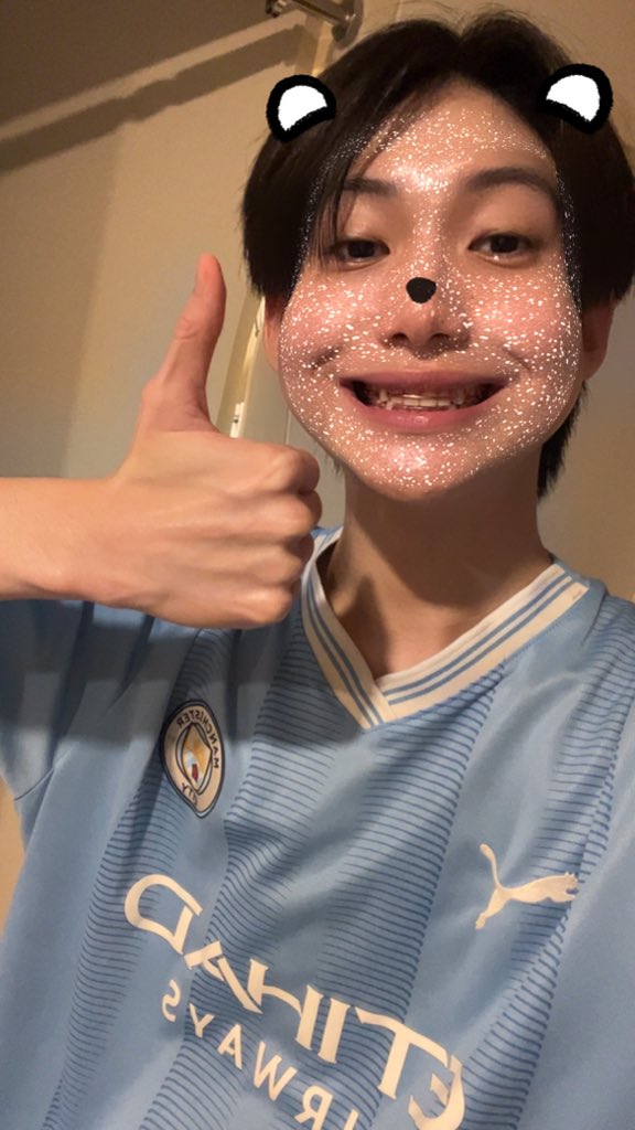 LEO tweet media