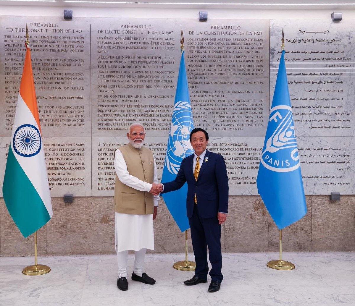 Narendra Modi tweet media