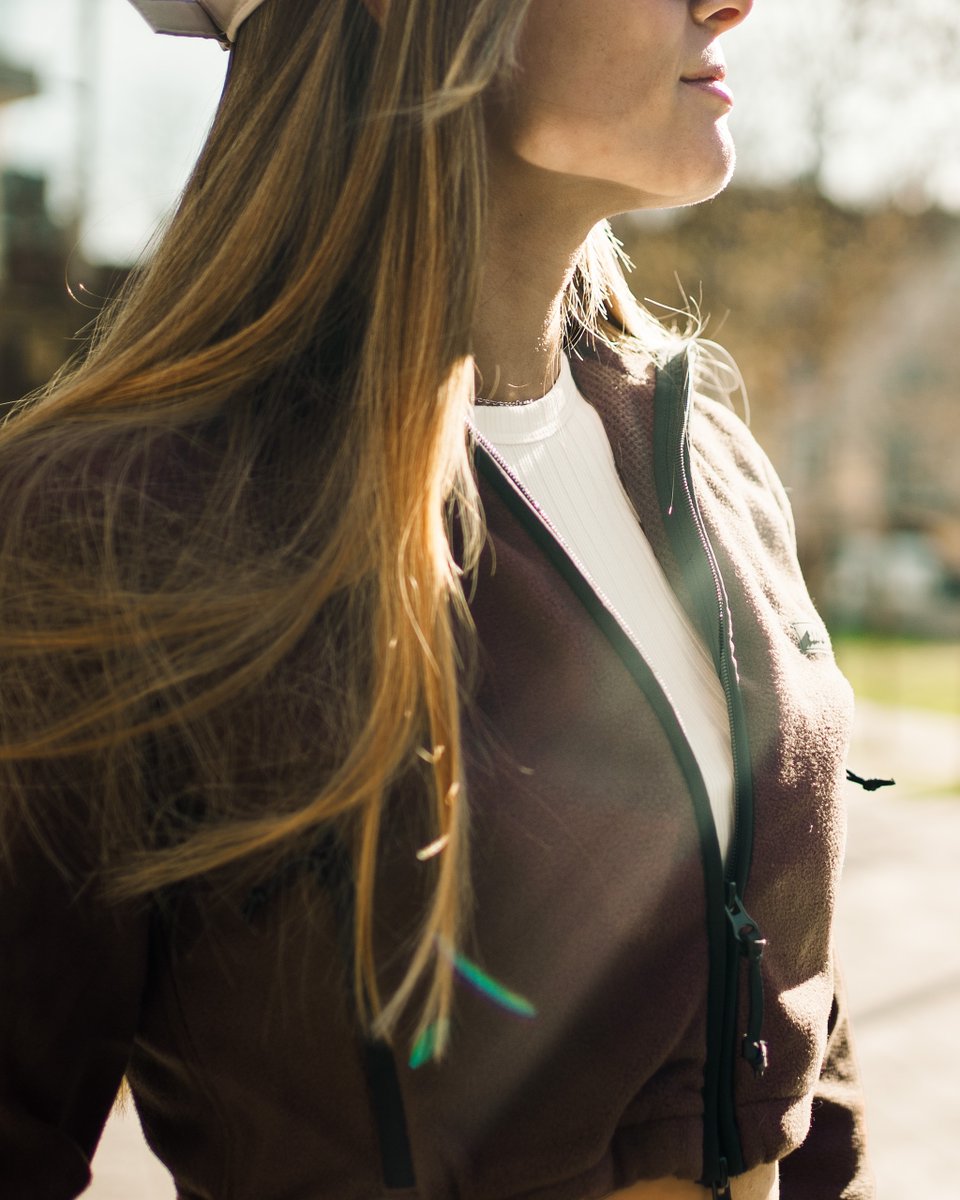 Polartec's tweet photo. No effort required.​

@skims Cropped ¾ Sleeve Jacket + Straight Leg Pant with Polartec® Micro fleece.​
​
Put it on. Walk out. No overthinking.​

Soft. Stylish. Ready. https://t.co/lR1eTA3XGA