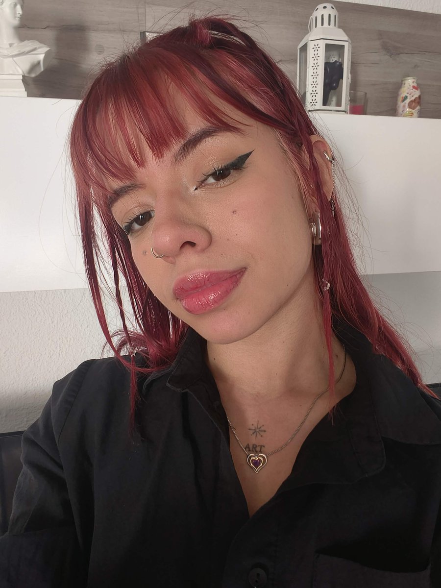 Emma🌼 tweet media