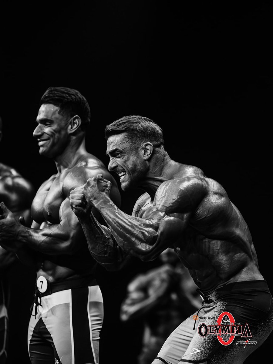 Mr. Olympia LLC tweet media