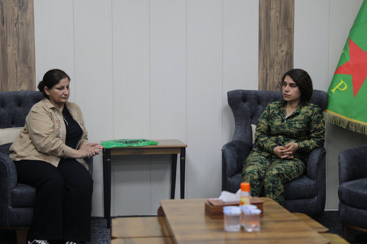 YPJ ROJAVA tweet media