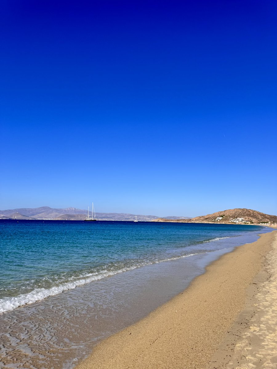 SwiftlyNYC's tweet photo. @thealepalombo Love Naxos! 🇬🇷 https://t.co/aTk9Yhlkuo