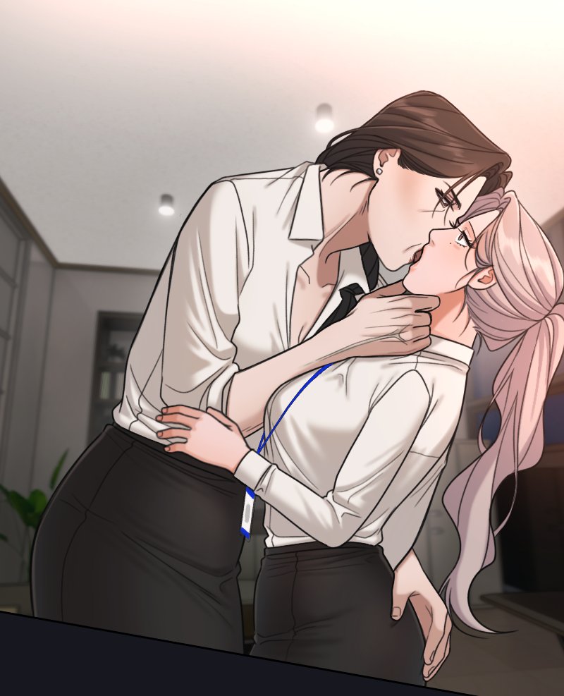 rinucomics's tweet photo. Give me that elder 🫦New Episode of Lipstick Devil OUT ❗️#gl #webtoon https://t.co/4FtV4NsYat