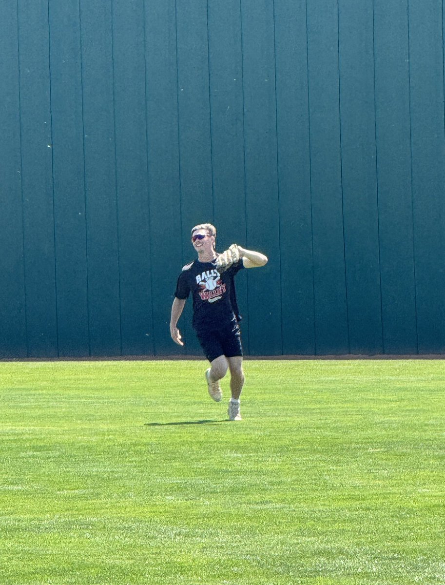 IUSAthletics's tweet photo. Practice sesh @IUSBaseball ⚾️ https://t.co/yvwZTPvIo0