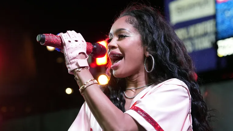 papersplanes_'s tweet photo. Saweetie Hit With $3M Lawsuit For Alleged Fraud After Cancelling Japan Shows
https://t.co/aAYvbQ03fi https://t.co/tPCHmbq33C