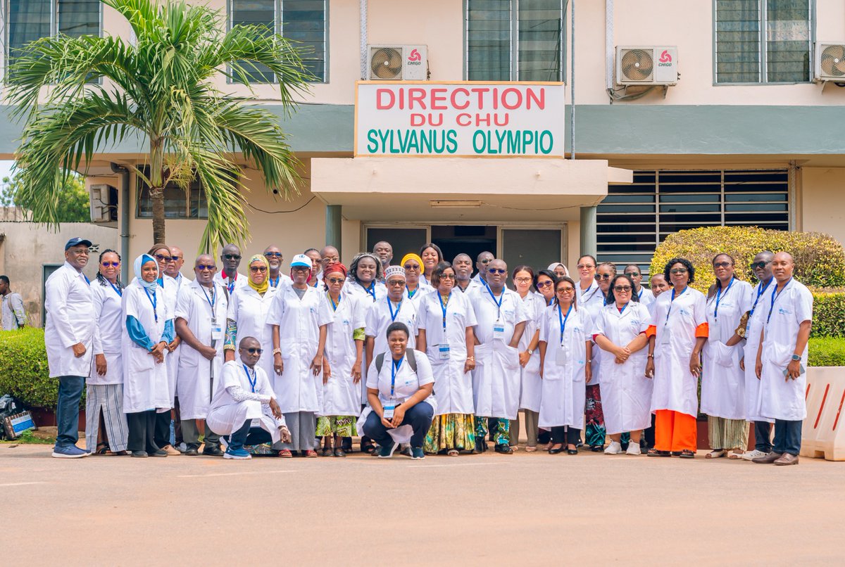 WHOAFRO's tweet photo. The regional training of trainers organized by @WHOAFRO, with support from @Irish_Aid, on the clinical management of severe acute malnutrition (#SAM) continues in Lomé with intensive clinical sessions at Sylvanus Olympio University Hospital.

Participants are strengthening their practical skills in triage, comprehensive clinical assessment, identification and classification of #SAM, as well as clinical decision-making for the inpatient management of children with complications related to severe acute malnutrition.

Participants from Burkina Faso 🇧🇫, Madagascar 🇲🇬, Niger 🇳🇪, the DRC 🇨🇩, Chad 🇹🇩, and Togo 🇹🇬are working together to strengthen national health systems and build capacity for clinical mentorship back home.