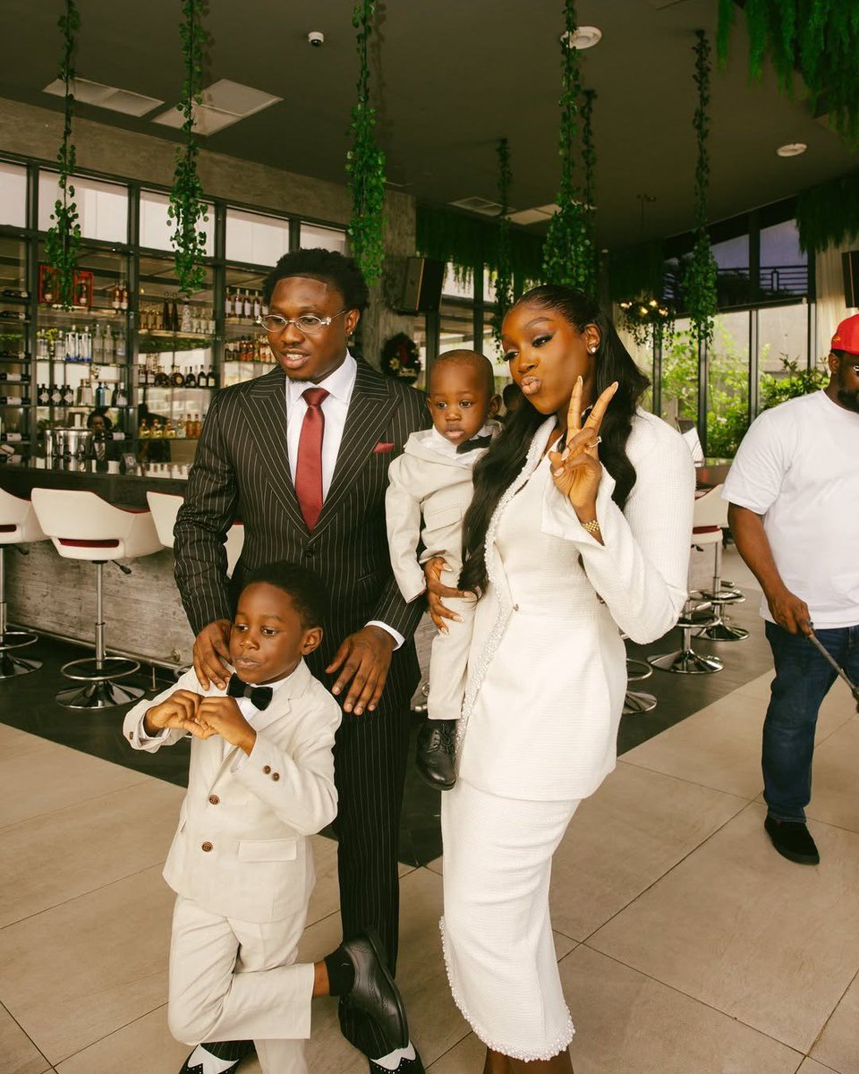 Apitainment_'s tweet photo. Zlatan Ibile and his longtime partner, Davita Lamai, have reportedly tied the knot in a private civil wedding 🤍✨

Photos from the intimate ceremony surfaced online on Wednesday, May 19, leaving many fans pleasantly surprised. https://t.co/4O7ACwBbR7