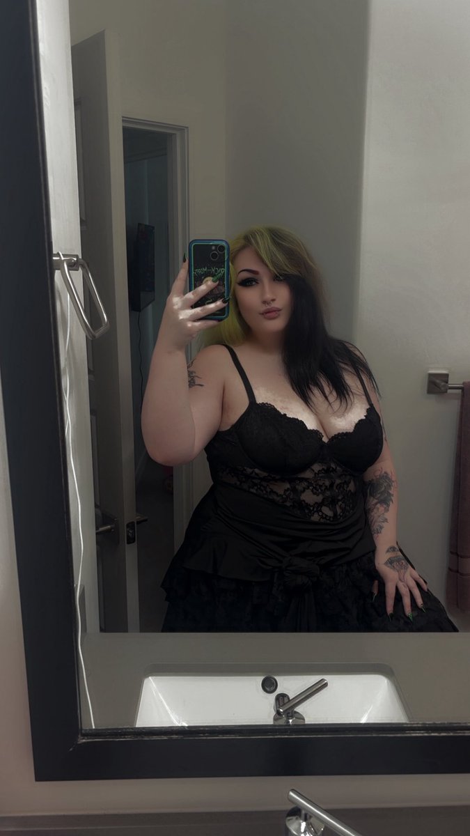 🐍 𝓖𝓸𝓫𝓵𝓲𝓷 🐍 tweet media