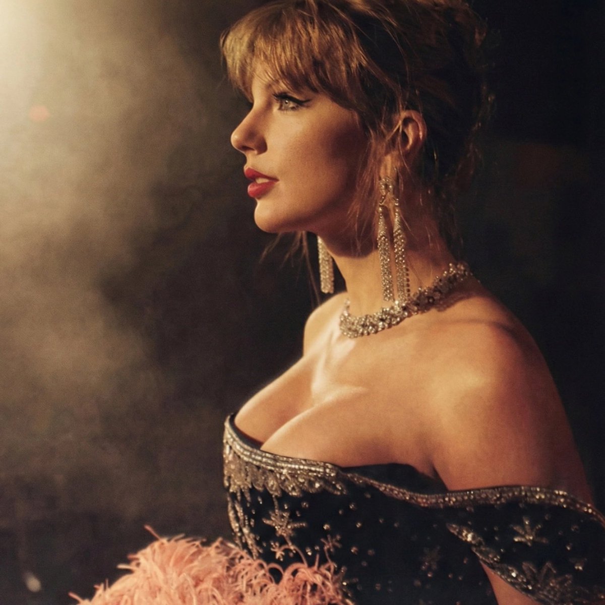The Taylor Swift Updates tweet media