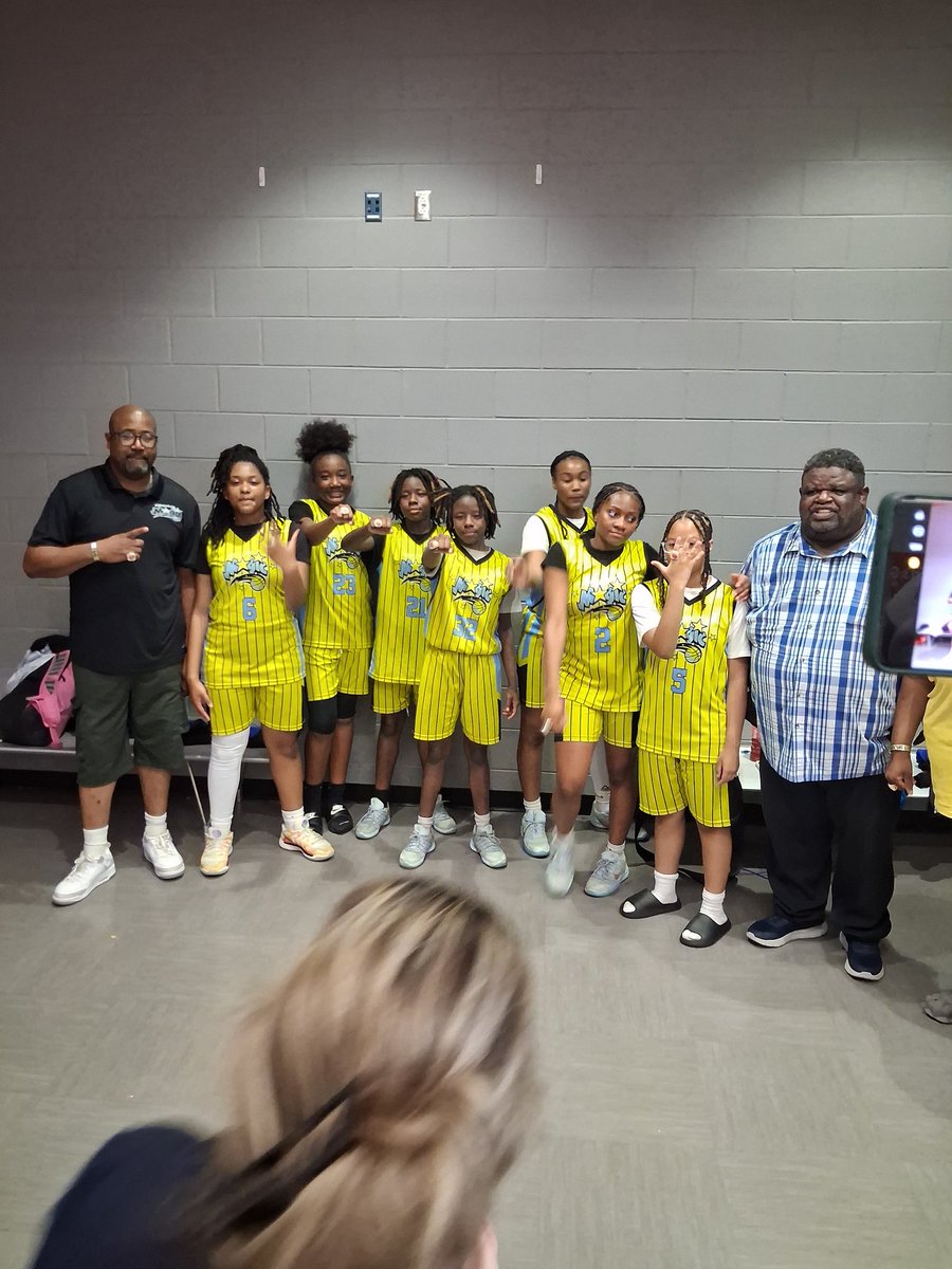 TavarchieH's tweet photo. Sidney Harding 12U-13U Bolixi High Stakes Tournament Champions 🏆 https://t.co/C7SfRYSelp