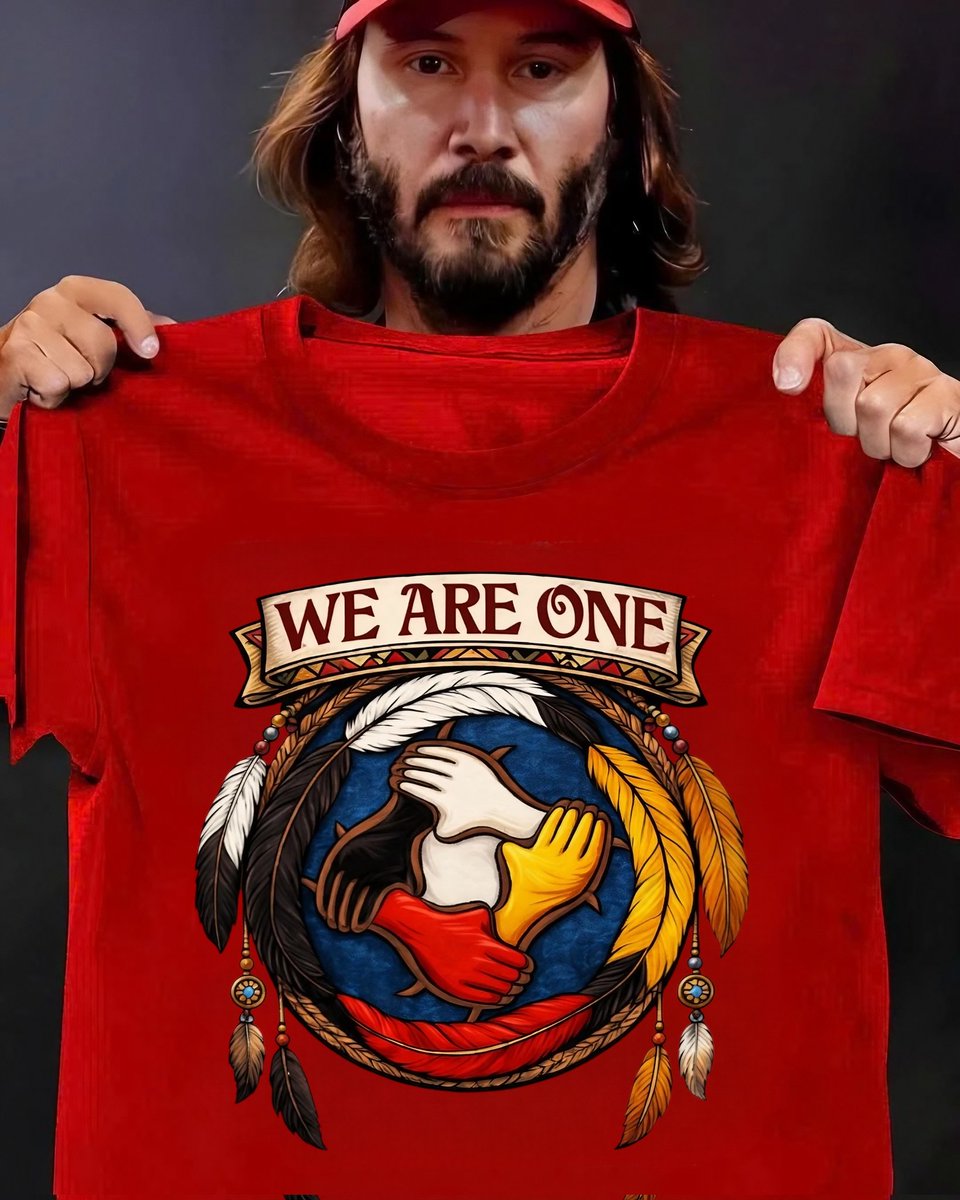 alaska_godosiyo's tweet photo. WE ARE ONE.Anyone need this t-shirt, hoodie,sweater ? Just write "I want One" https://t.co/3artvUiNGs