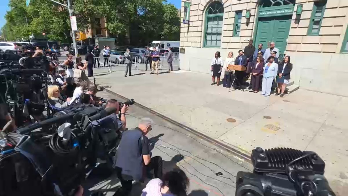 Eyewitness News tweet media
